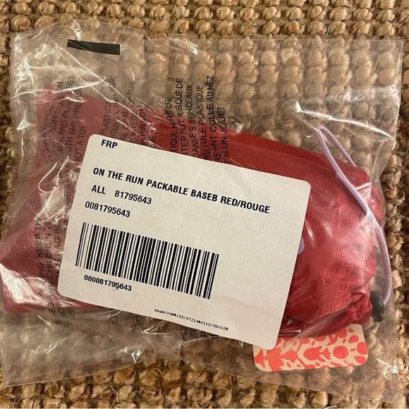 NEW Free People On The Run Packable
Baseball Cap - Picture 8 of 16